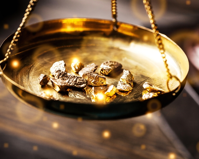 IRH verifying gold quality using weighing scale for trade compliance